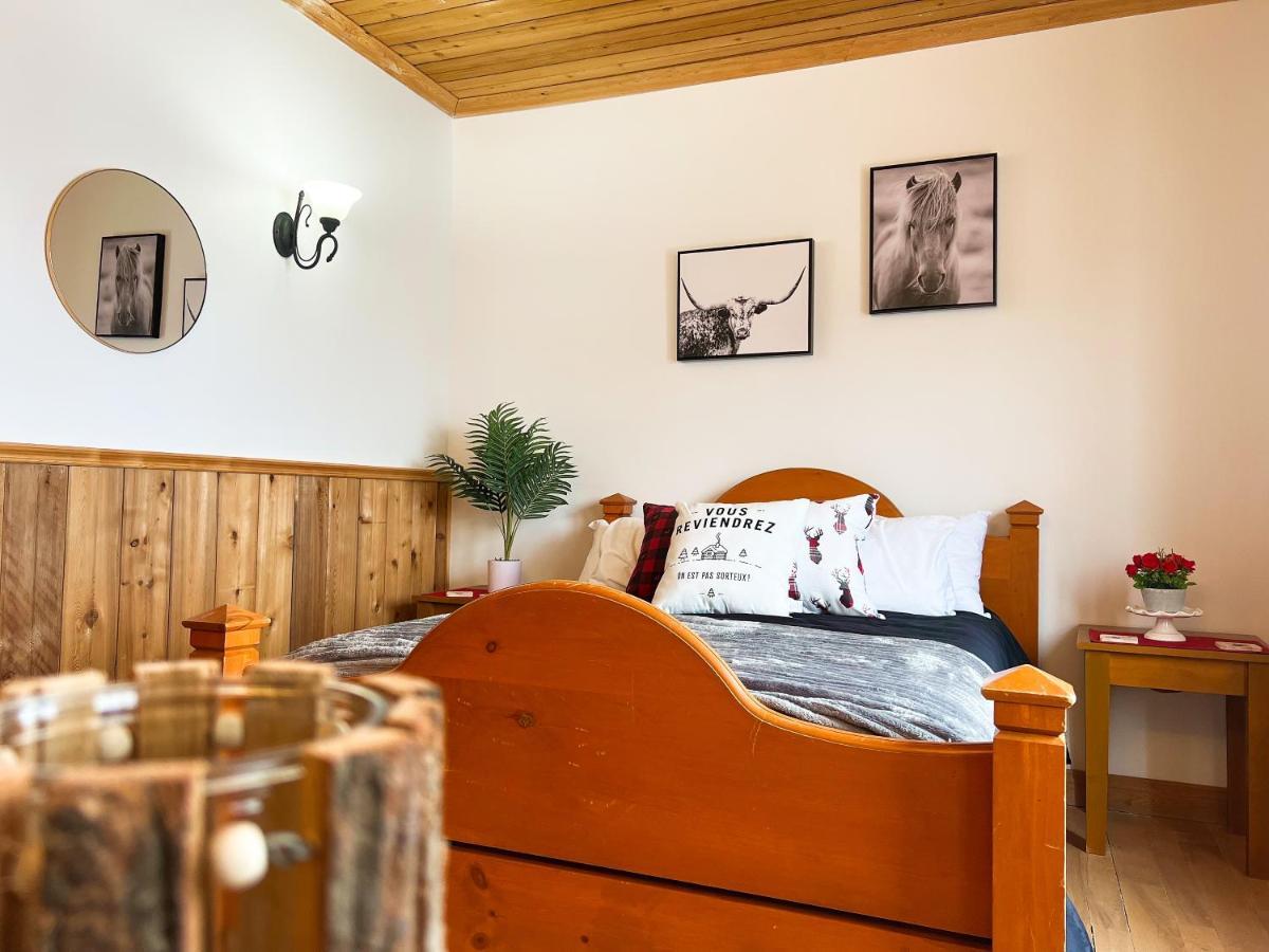 Sainte-Famille Auberge Au Poste De Traite מראה חיצוני תמונה