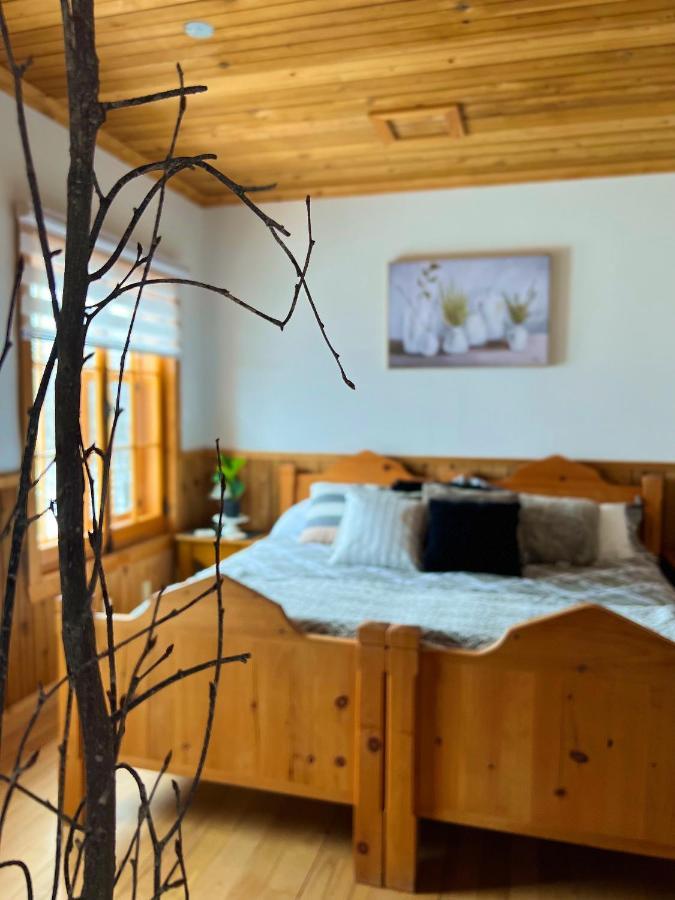 Sainte-Famille Auberge Au Poste De Traite מראה חיצוני תמונה